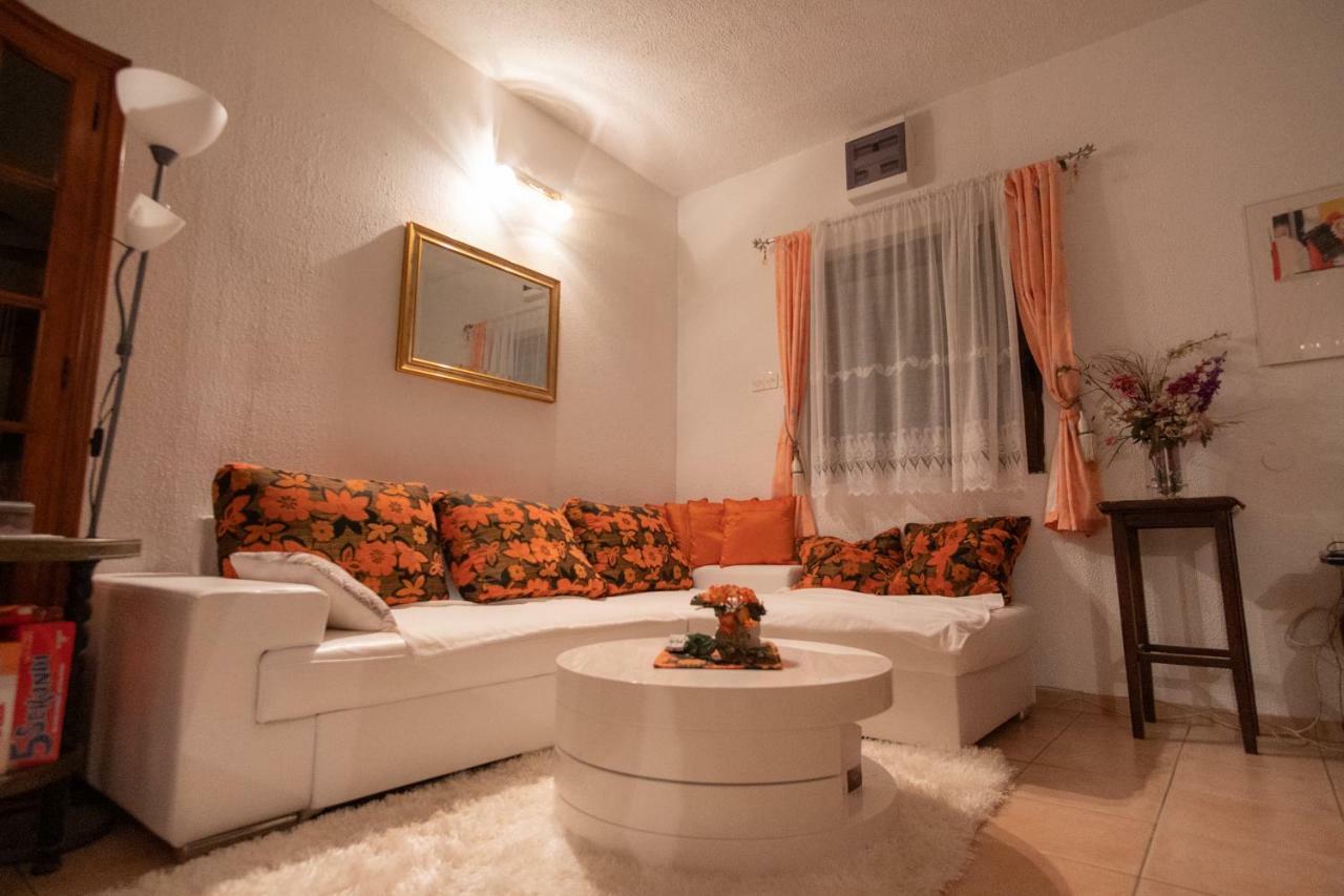 Guest House Villa Barbara Orebic Bagian luar foto